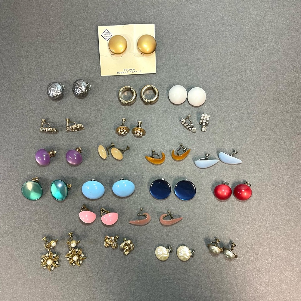 Vintage earrings costume jewelry 21 pairs clip, screw-on, rhinestone, gold tone
